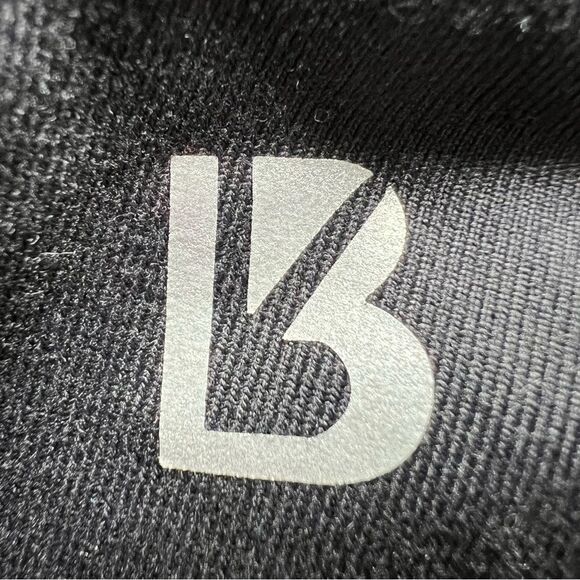 Buff Bunny Solid Black Sexy Side Seam Cropped 7/8 Leggings Women's size Small - Picture 2 of 6